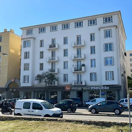 Apartment Centre Cours Napoleon Ajaccio